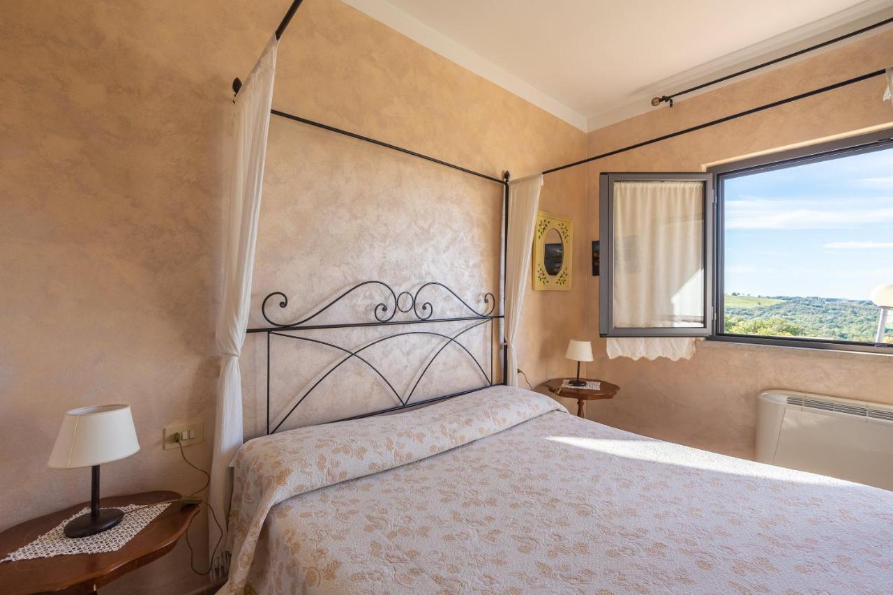 Agriturismo La Meria Semproniano Exteriör bild